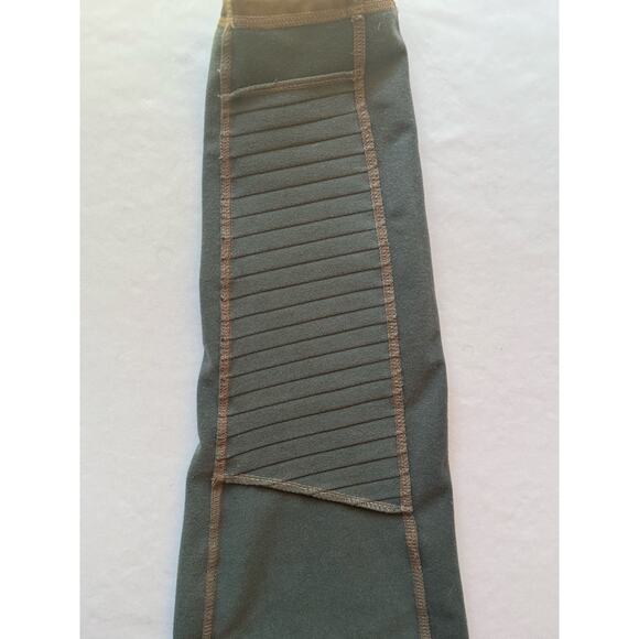 7 for all mankind Brown Faux leather Moro Leggings size Medium - Picture 9 of 10